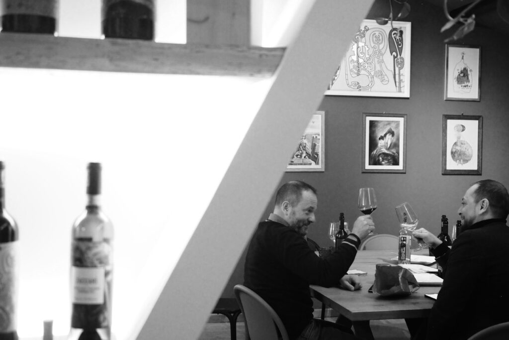 Degustazione vino in cantina nel Piceno